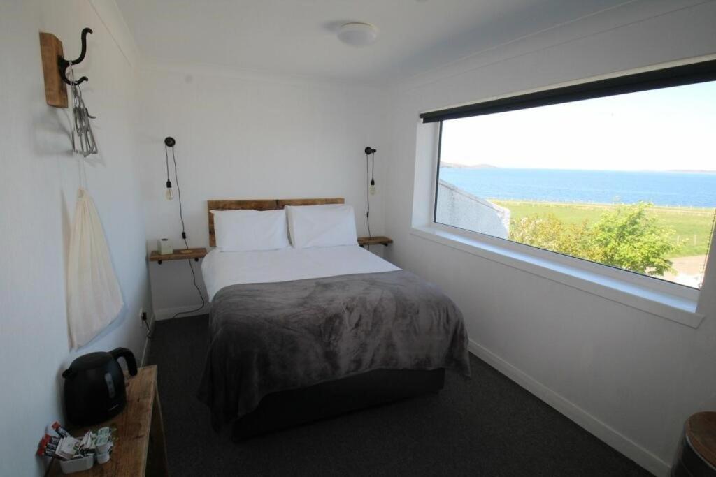 Ocean View Bar & Rooms Laide Luaran gambar